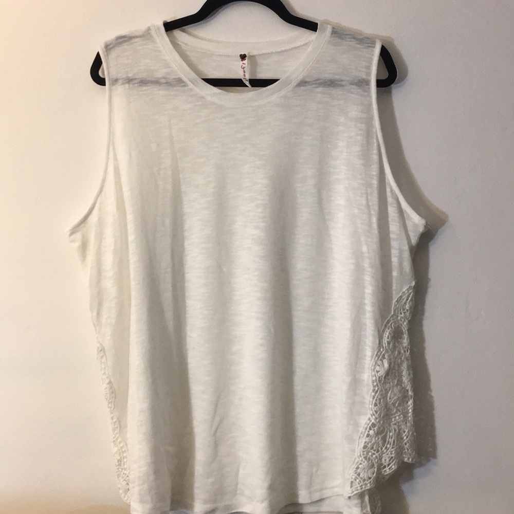 NWOT white muscle tee with crochet side detailing